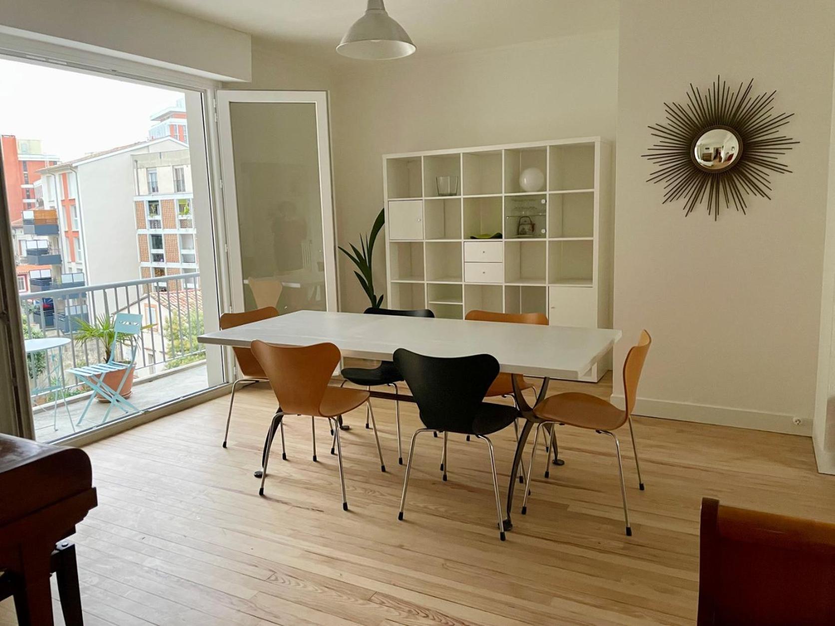 Casual Apartment